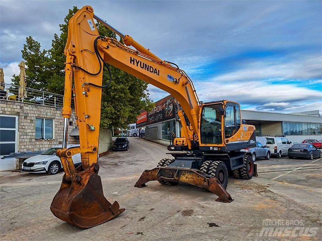 Hyundai R210W-9 Wielgraafmachines