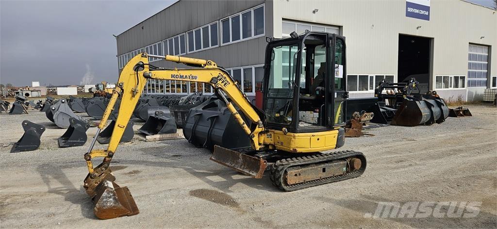 Komatsu PC26MR-3 Minigraafmachines < 7t
