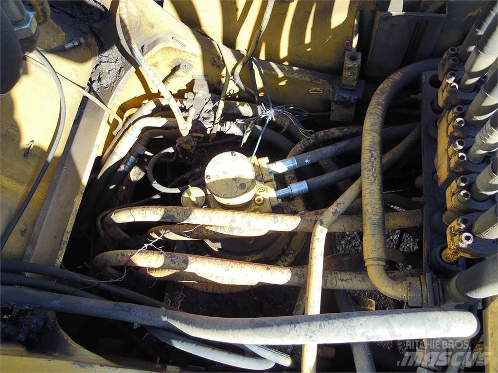 Liebherr R932HDSL Rupsgraafmachines