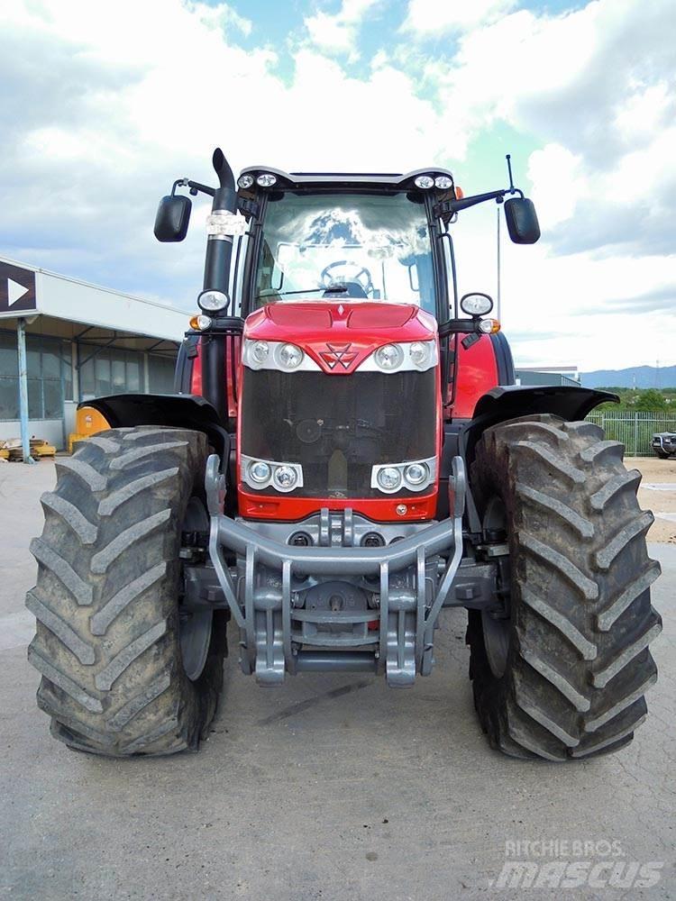 Massey Ferguson 8690 Tractoren