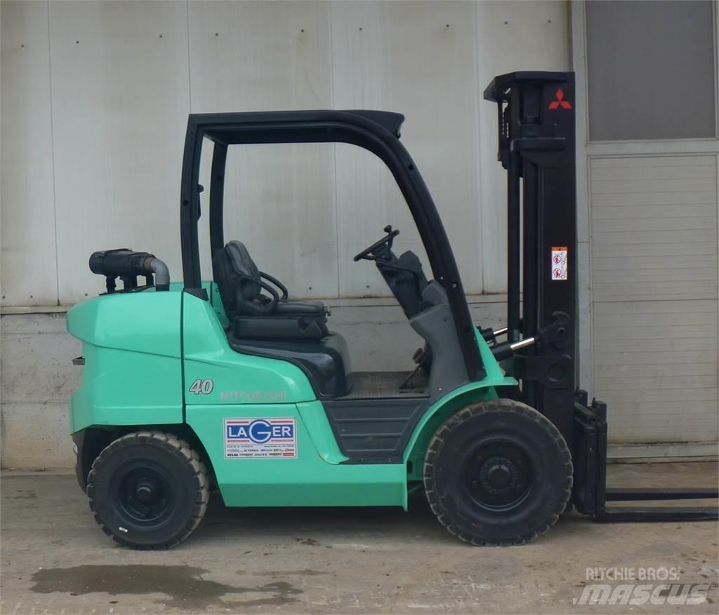 Mitsubishi FD40N Diesel heftrucks