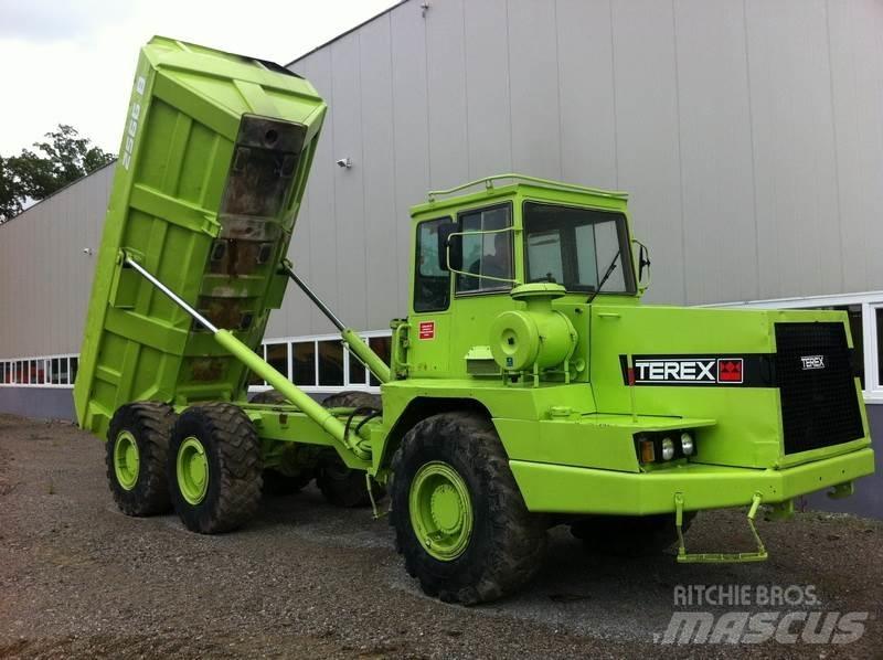 Terex 2566B Knik dumptrucks