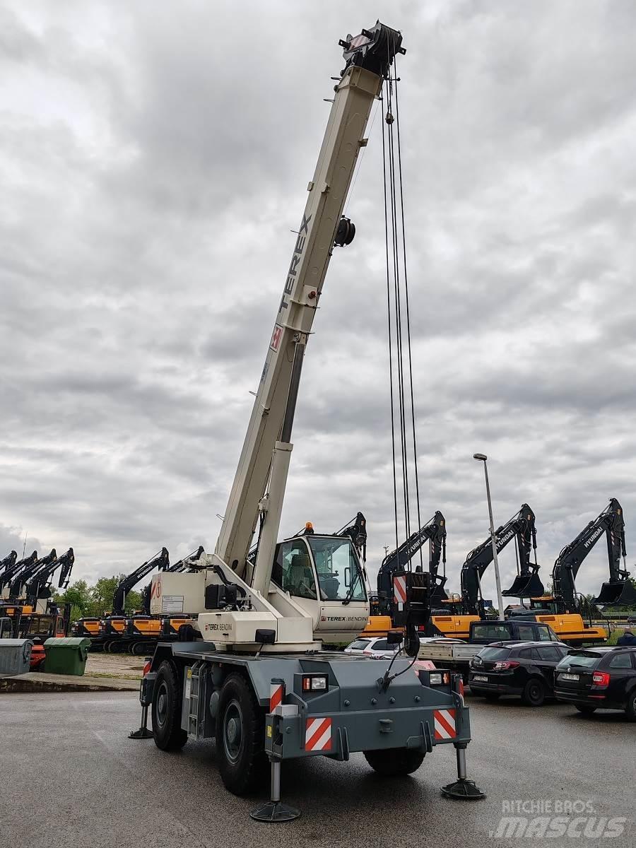 Terex RC30 Ruwterrein kranen