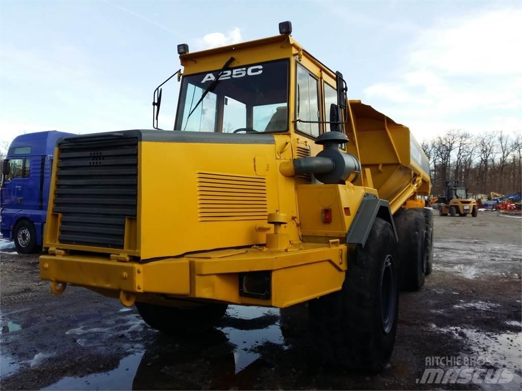 Volvo A25 Knik dumptrucks