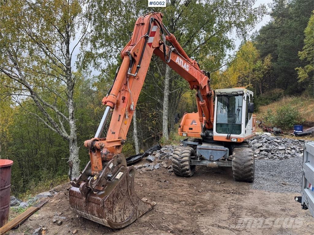 Atlas 1304 Rupsgraafmachines