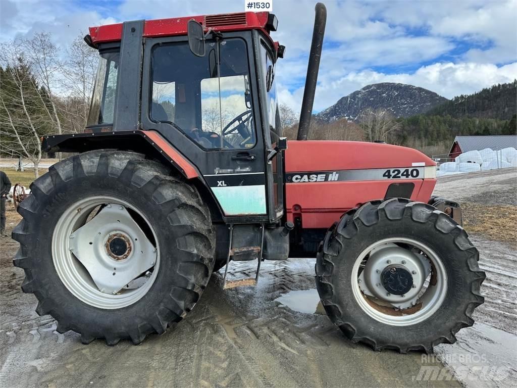 CASE IH 4240 XL Tractoren