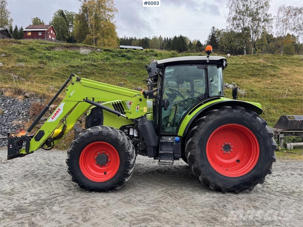 CLAAS Arion 460 Tractoren
