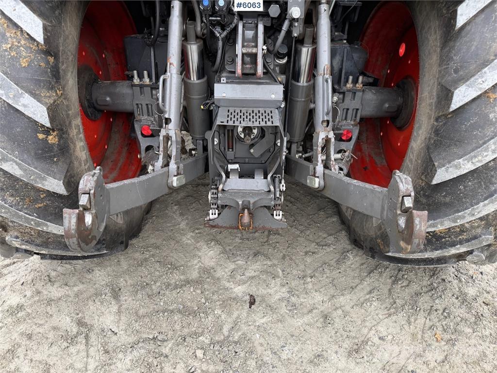 CLAAS Arion 460 Tractoren