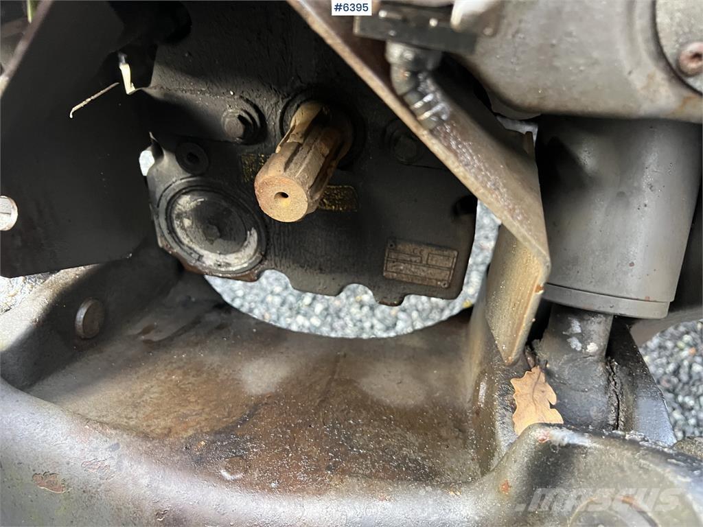 CLAAS Arion 460 Tractoren