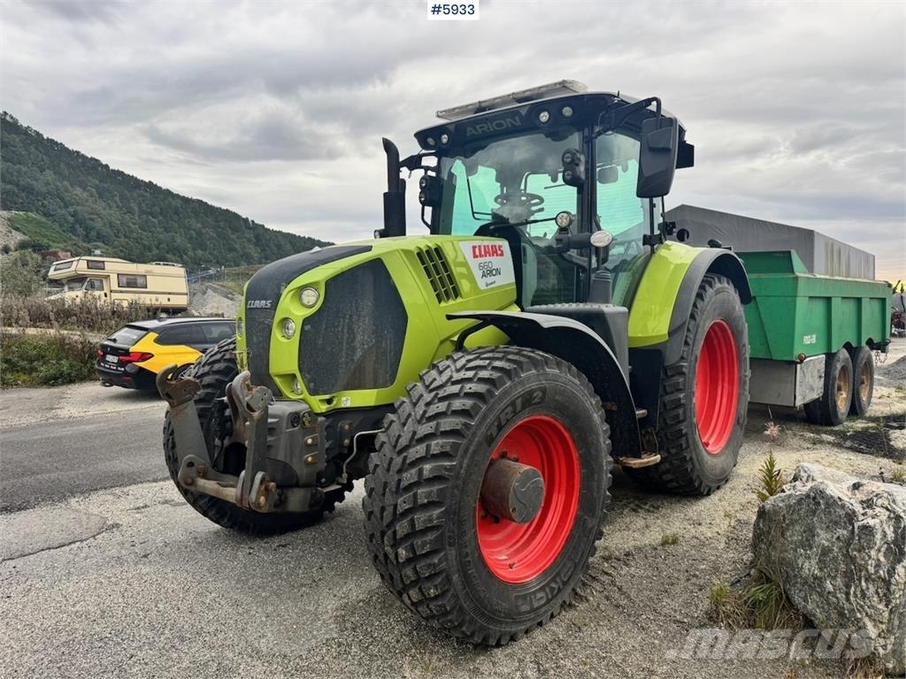 CLAAS Arion 660 Tractoren