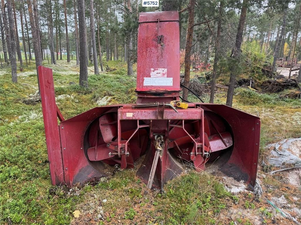 Dalen 1278 Sneeuwschuivers en -ploegen