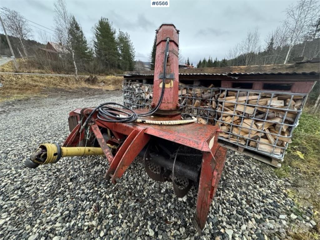 Dalen 2 trinns Sneeuwschuivers en -ploegen