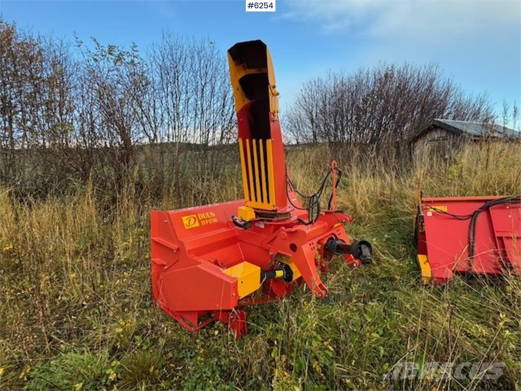 Duun TFP250 Sneeuwschuivers en -ploegen