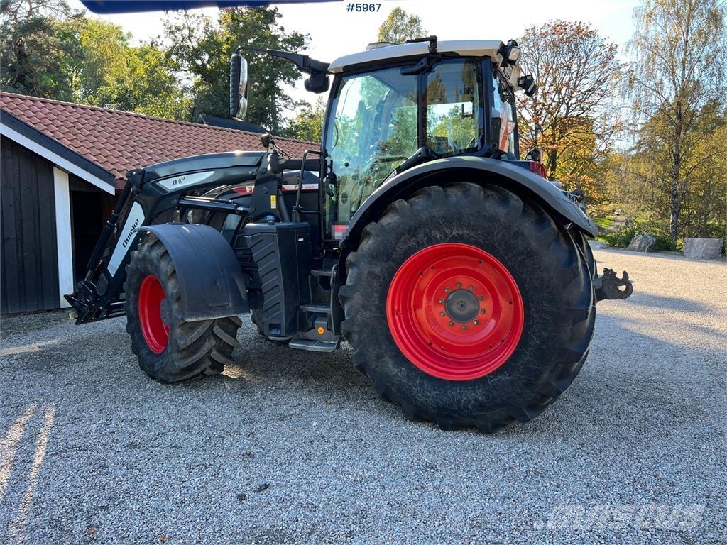Fendt 724 Vario Tractoren