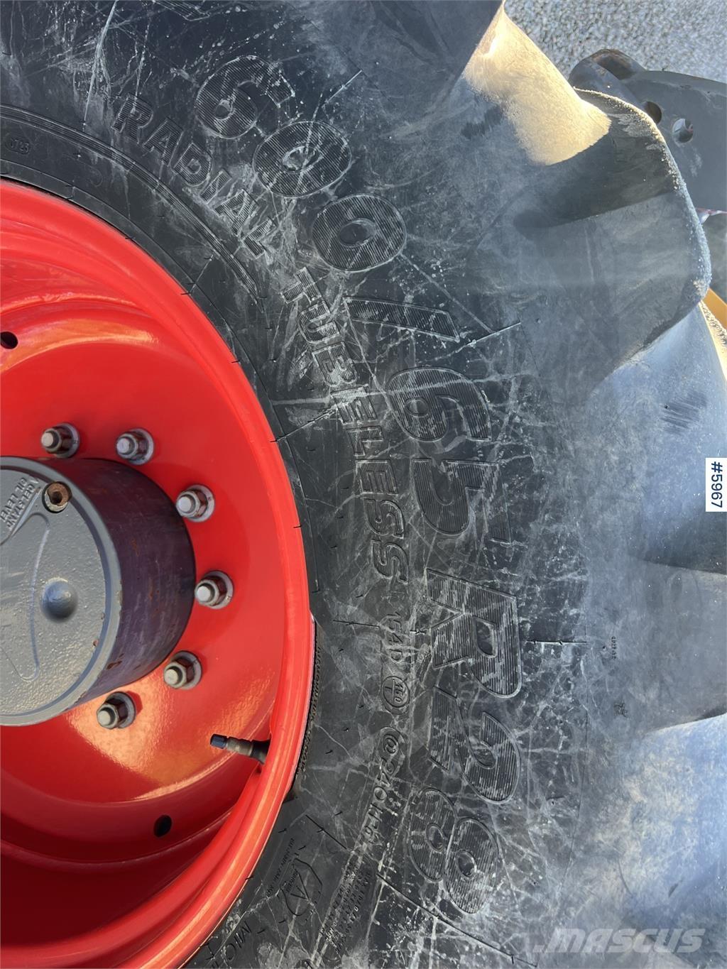 Fendt 724 Vario Tractoren