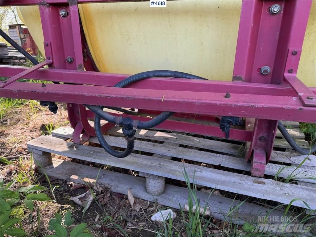 Hardi NK 800 Getrokken spuitmachines