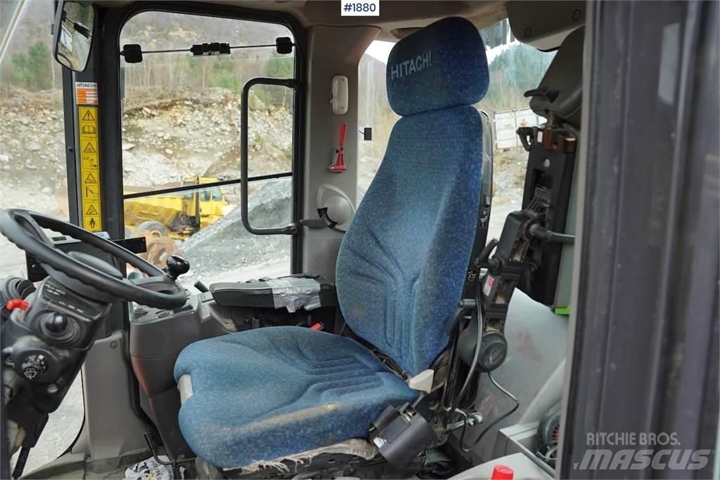 Hitachi ZW220 Wielladers