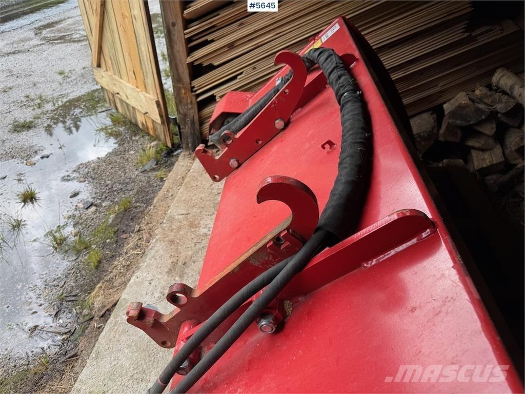 Igland DS 800 Sneeuwschuivers en -ploegen