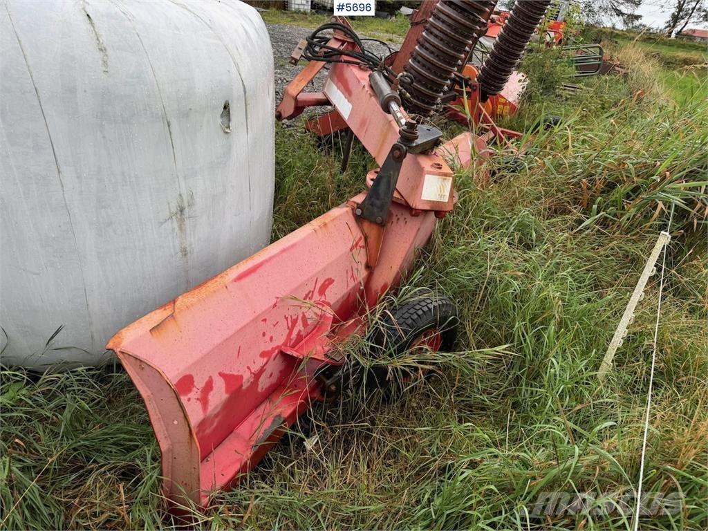 Igland RB 2870 Sneeuwschuivers en -ploegen