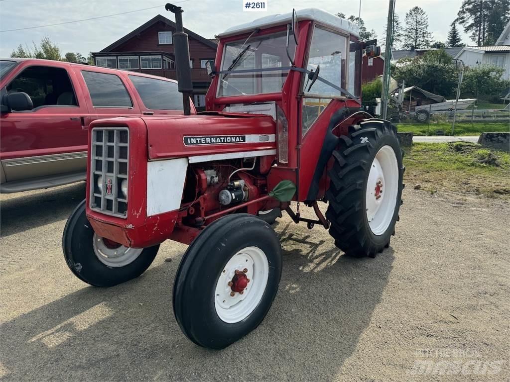 International 444 Tractoren