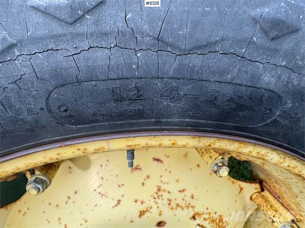 John Deere 1630 Tractoren