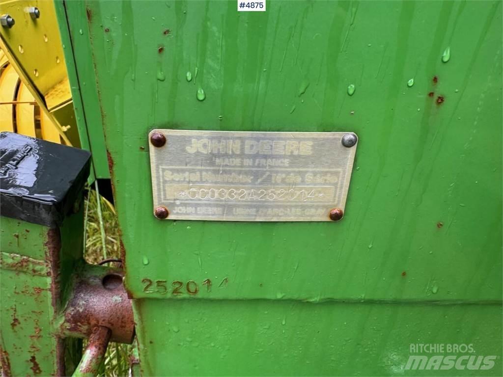 John Deere 332 A Overige rooimachines