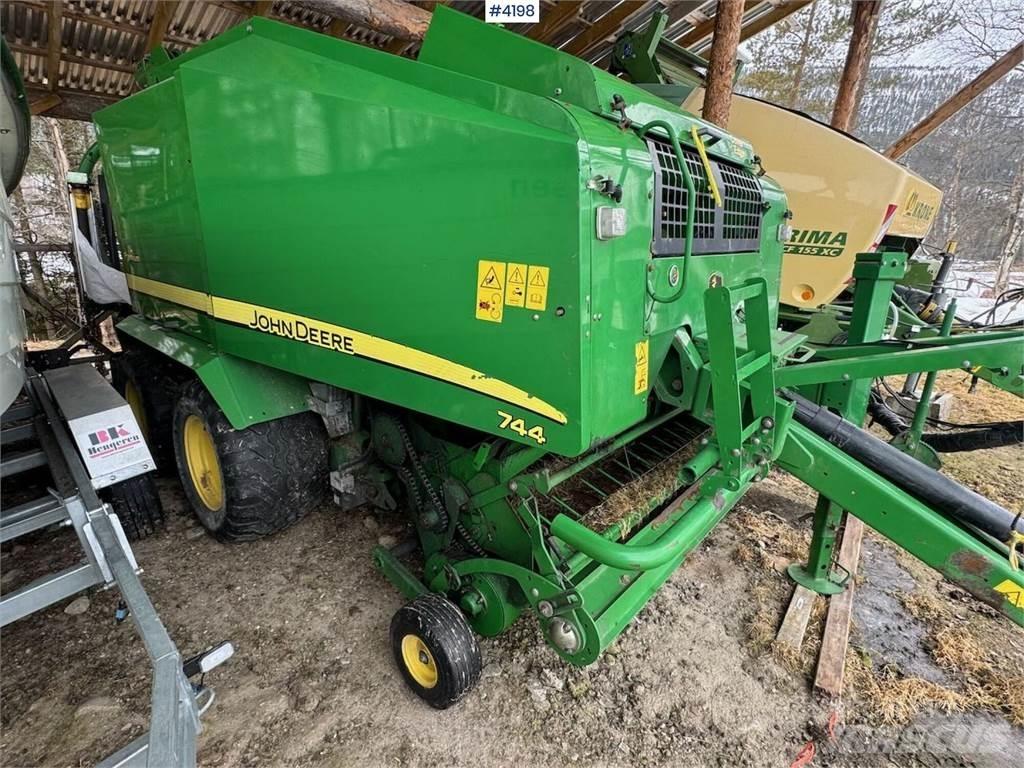 John Deere 744H Overige rooimachines