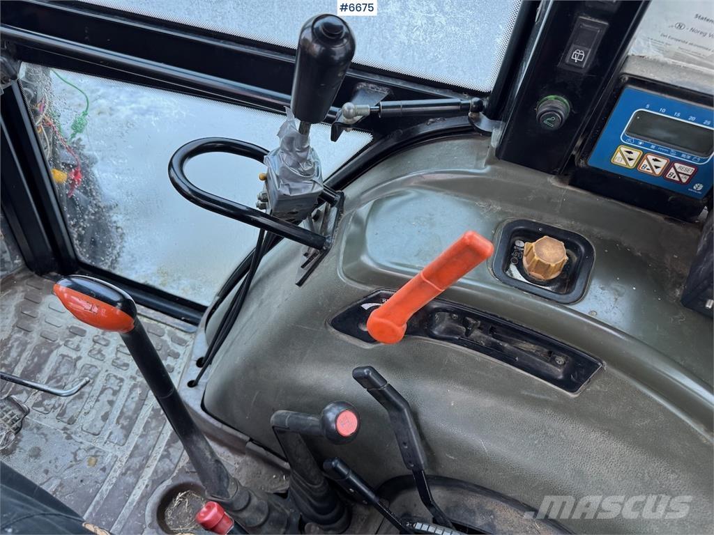 New Holland L 85 Tractoren