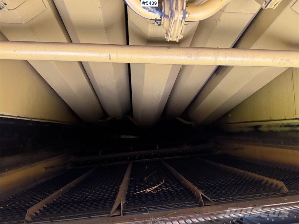 New Holland TX65 Maaidorsmachines