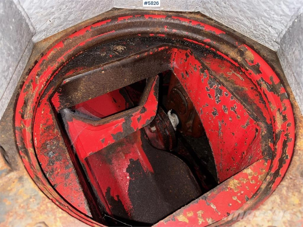 Nokka LR 4271 Sneeuwschuivers en -ploegen