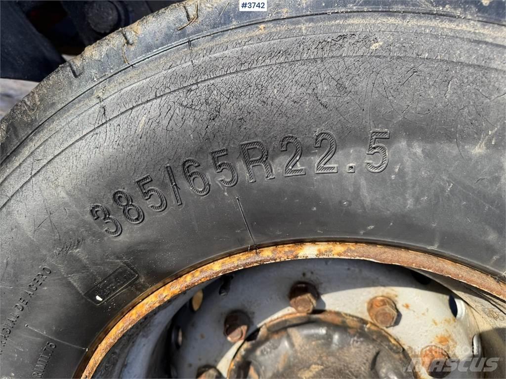  Sele Sveis 16 Kiepwagens