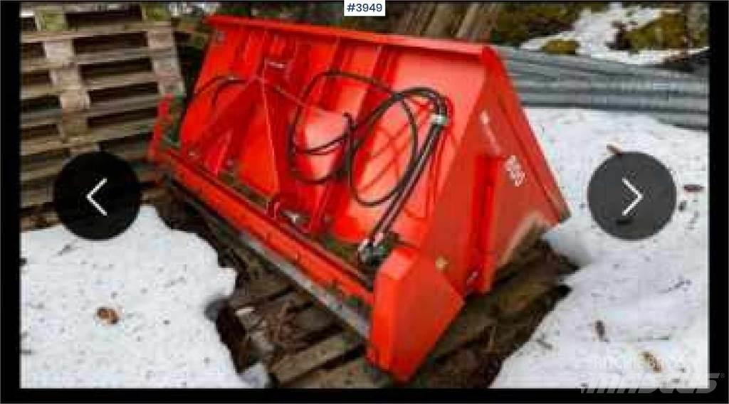 Sisu 800 Overige wegenonderhoudsmachines