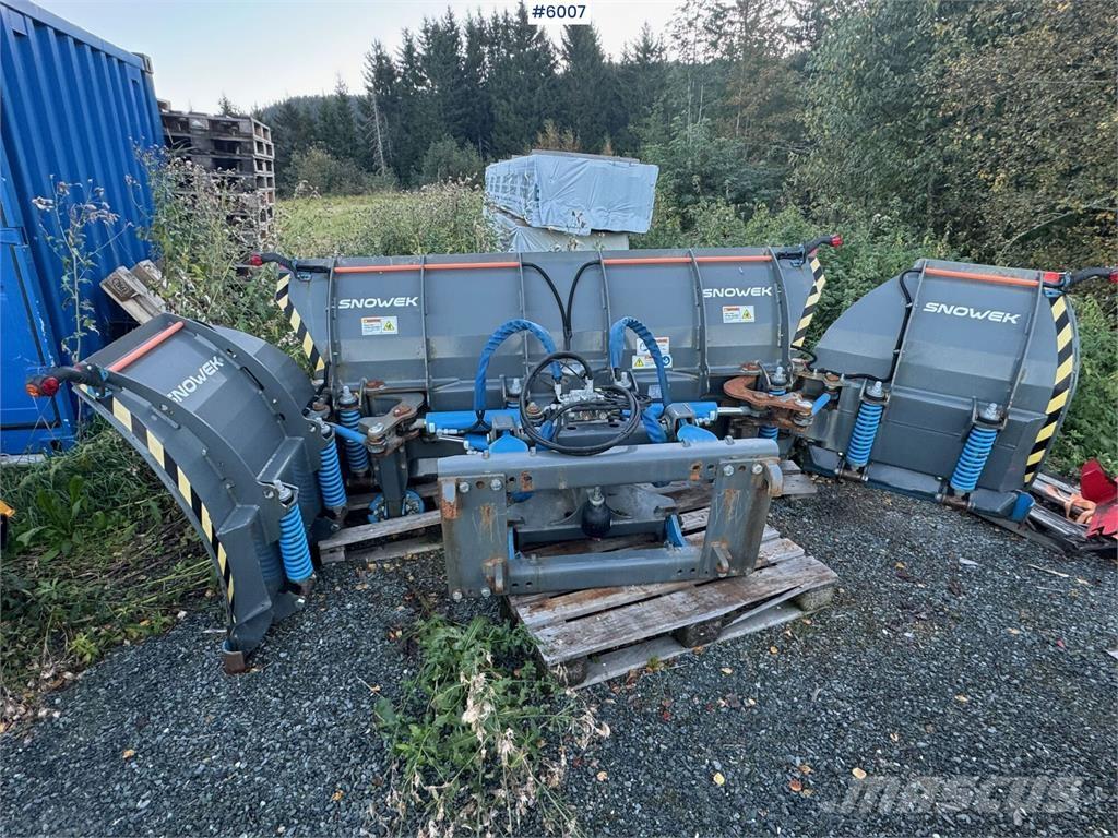 Snowek U420 Sneeuwschuivers en -ploegen