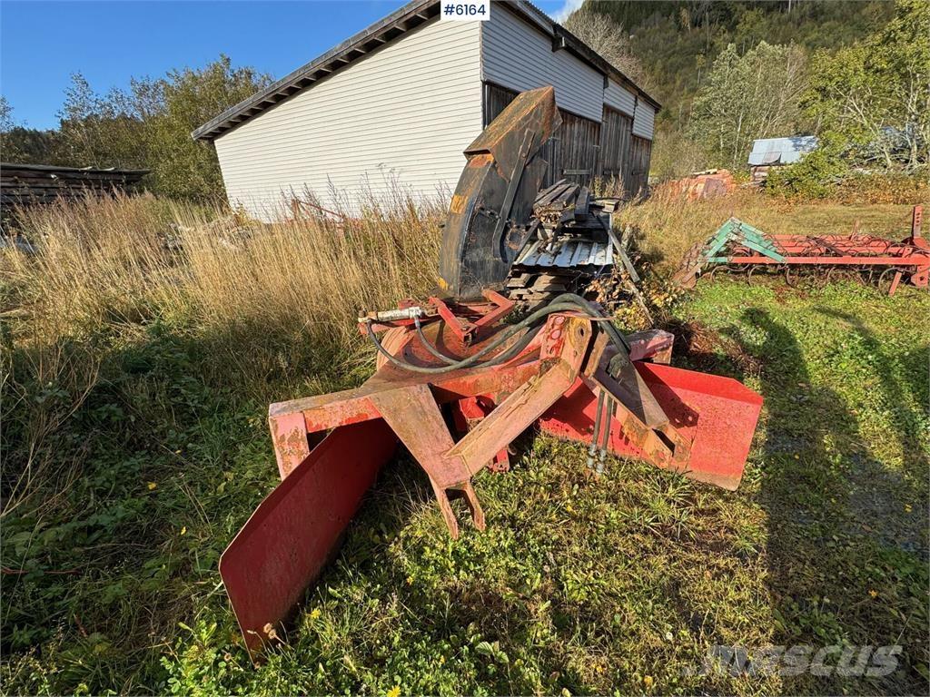  to-trinns Snøfres Sneeuwschuivers en -ploegen