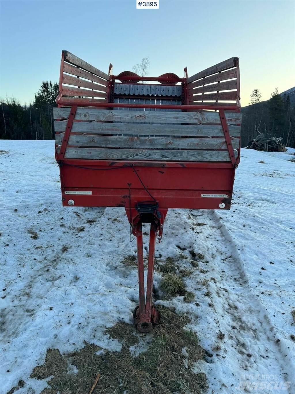 Underhaug 7000 Voedermachines
