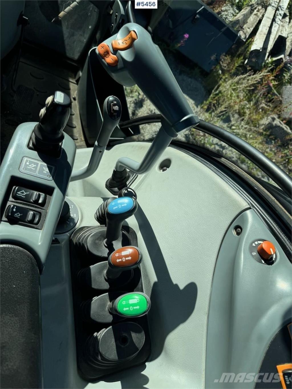 Valtra N123 Tractoren
