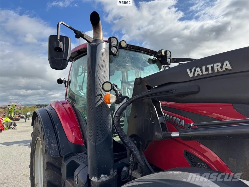 Valtra T194 Tractoren