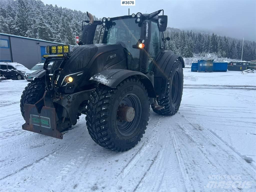 Valtra T254 Tractoren