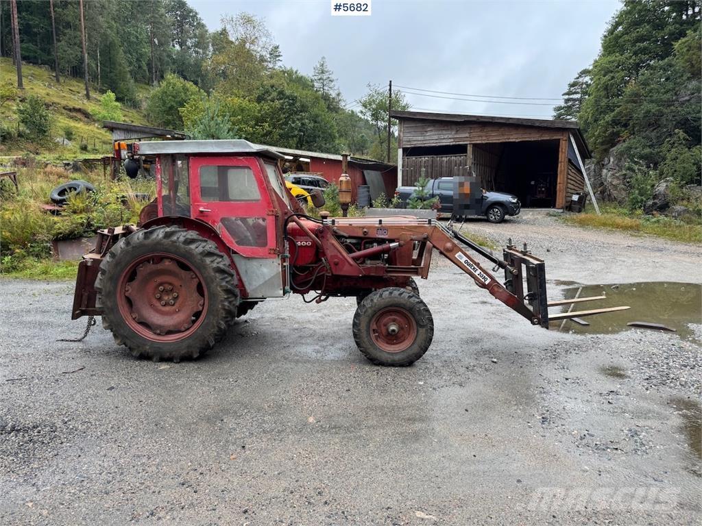 Volvo 400 Buster Tractoren