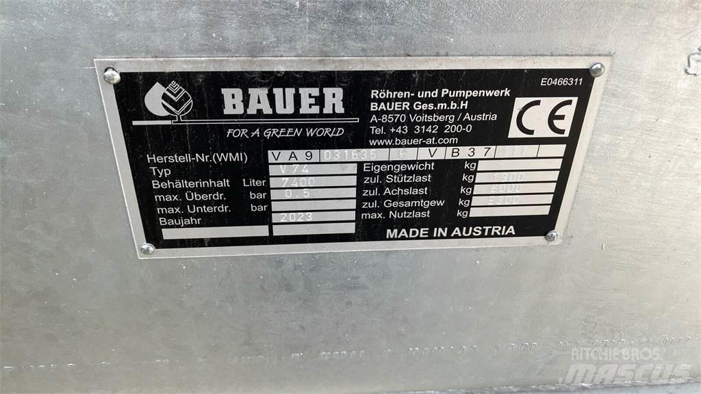 Bauer V74 Drijfmesttanks