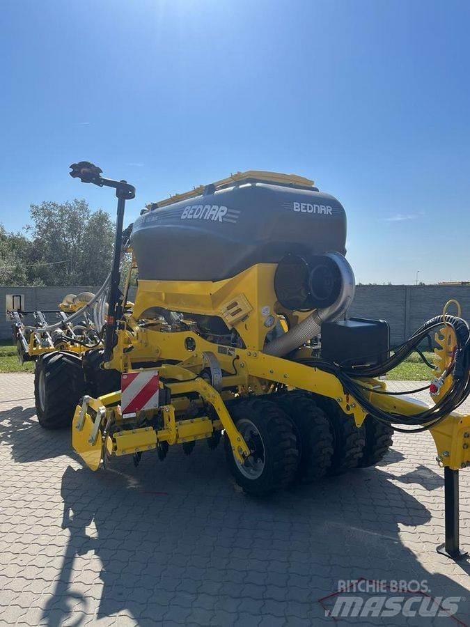 Bednar Omega Overige grondbewerkingsmachines en accessoires