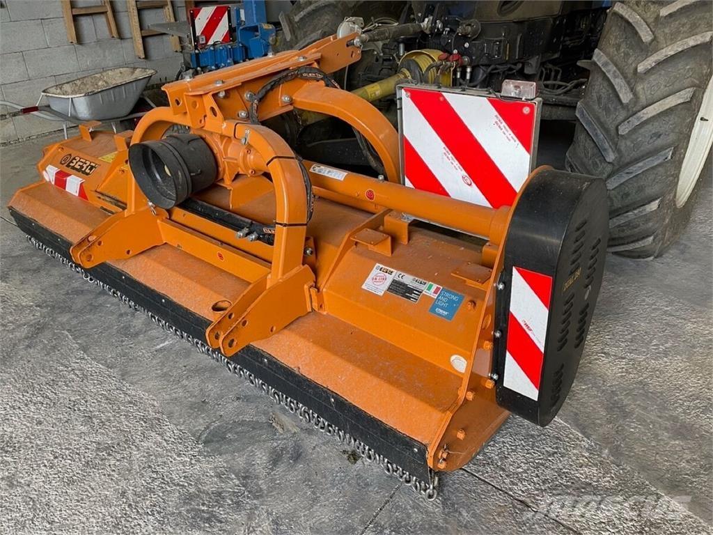 Berti Dual 280 Klepelmaaiers