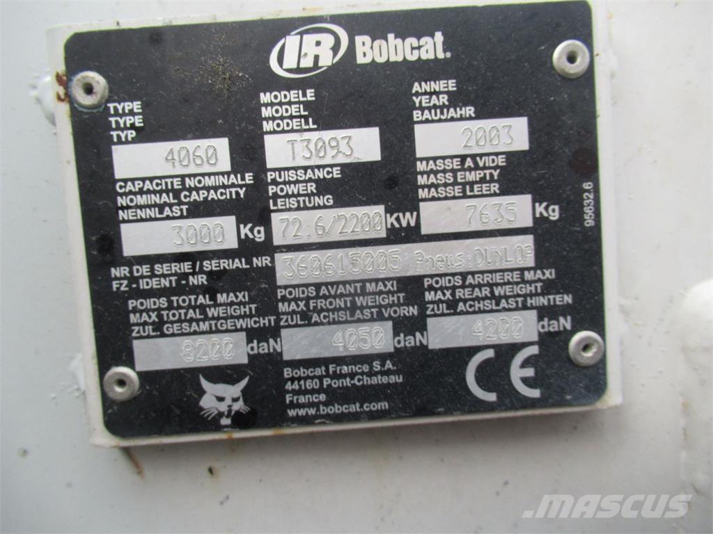 Bobcat 3093 Voorladers en gravers