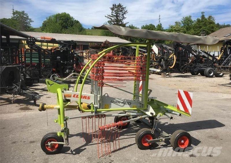 CLAAS Liner 420 Zwadmaaiers
