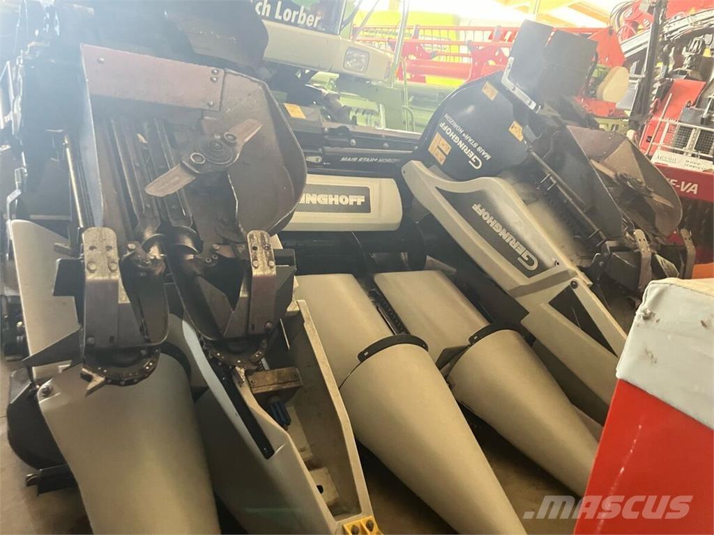 CLAAS Mega 370 Maaidorsmachines