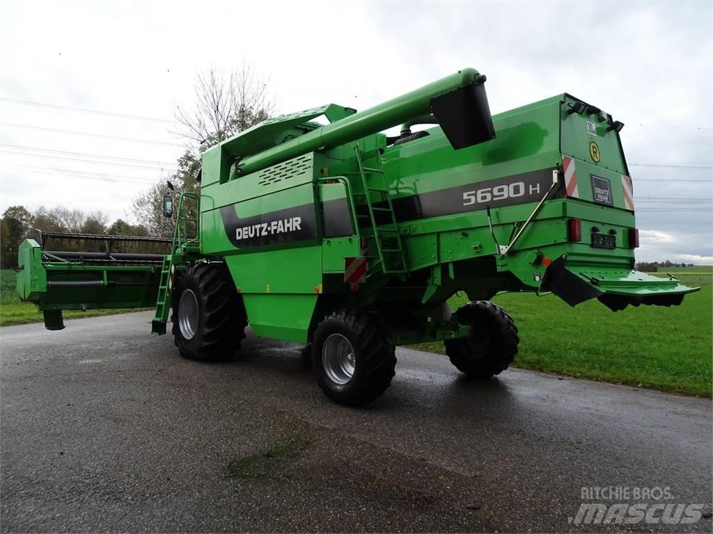 Deutz-Fahr 5690 H Maaidorsmachines
