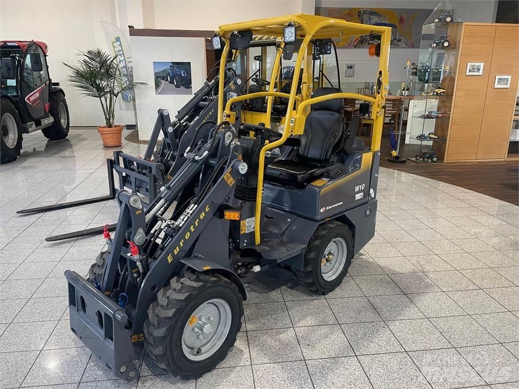 Eurotrac W10 Voorladers en gravers