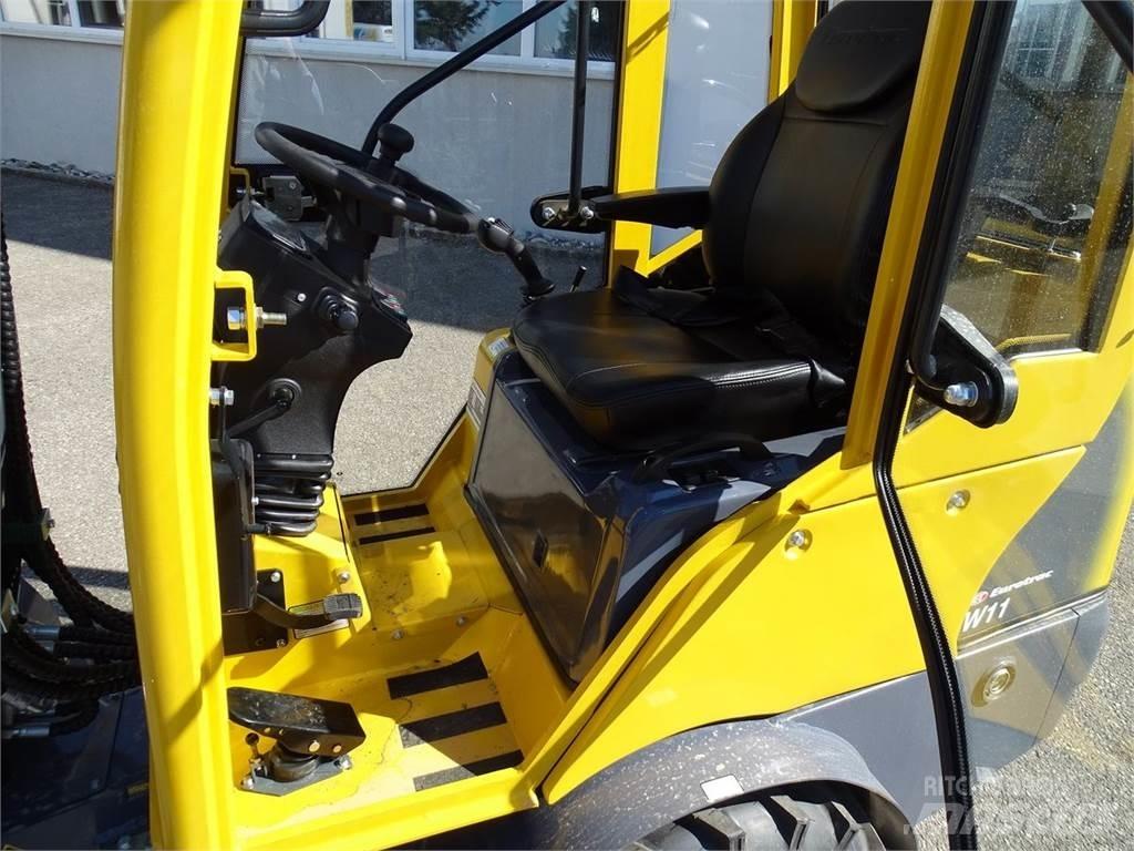 Eurotrac W11 C Voorladers en gravers