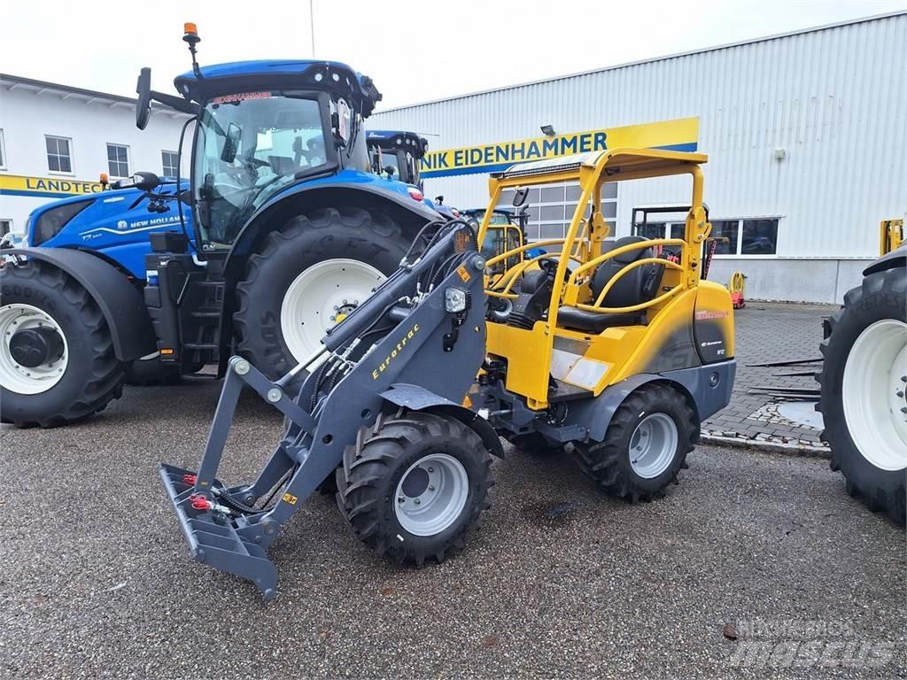 Eurotrac W12S Voorladers en gravers