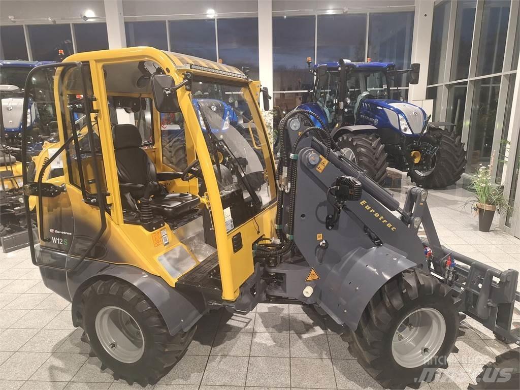 Eurotrac W12S Voorladers en gravers